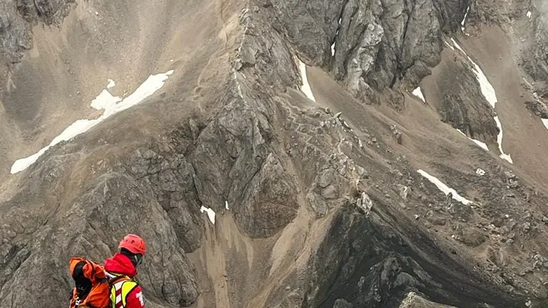 Un intervento del Soccorso alpino sulla Marmolada