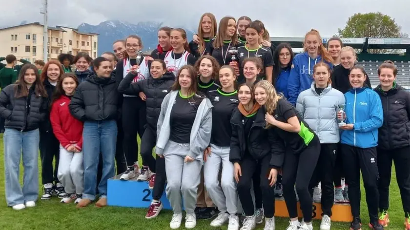 La premiazione bellunese a squadre