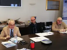 Da sinistra Mario Pozza presidente della Camera di commercio, Alberto Peterle presidente del Gal Prealpi e Dolomiti e Romano Tiozzo segretario camerale