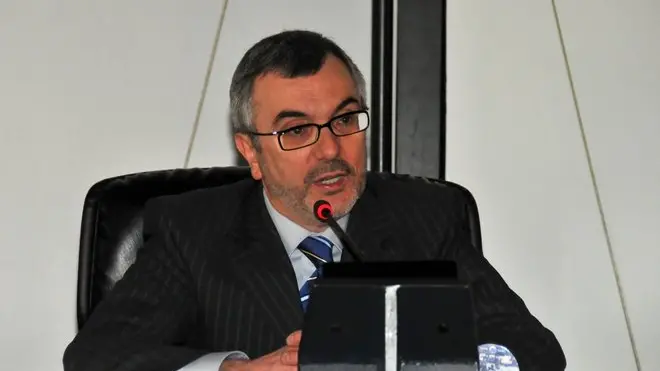 Auronzo di Cadore, 6 marzo 2008. Giancarlo Galan, presidente della Regione Veneto, in visita alla presentazione del torneo internazionale di hockey over 35. Il sindaco di Auronzo di Cadore, Bruno Zandegiacomo Orsolina