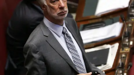 Il capogruppo del PDL alla Giunta per le autorizzazioni Maurizio Paniz durante la discussione della proposta di legge: Disposizioni in materia di alleanza terapeutica, di consenso informato e di dichiarazioni anticipate di trattamento (Testamento Biologico) alla Camera dei Deputati, Roma, 06 Luglio 2011. ANSA/SAMANTHA ZUCCHI