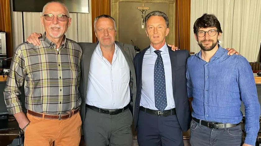 Roberto Ferro e Francesco La Grua con il coordinatore regionale di Forza Italia Flavio Tosi e il coordinatore provinciale Dario Scopel