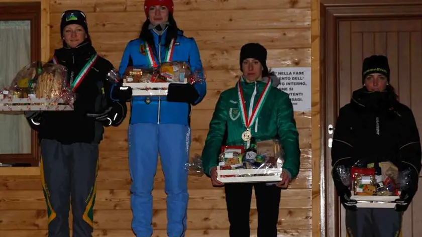 Il podio femminile (Foto Becchis)