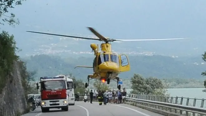 frontale tra due moto a santa croce