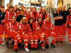 Foto di gruppo della Valbelluna Emergenza che ha svolto una intensa attivita' durante il 2009