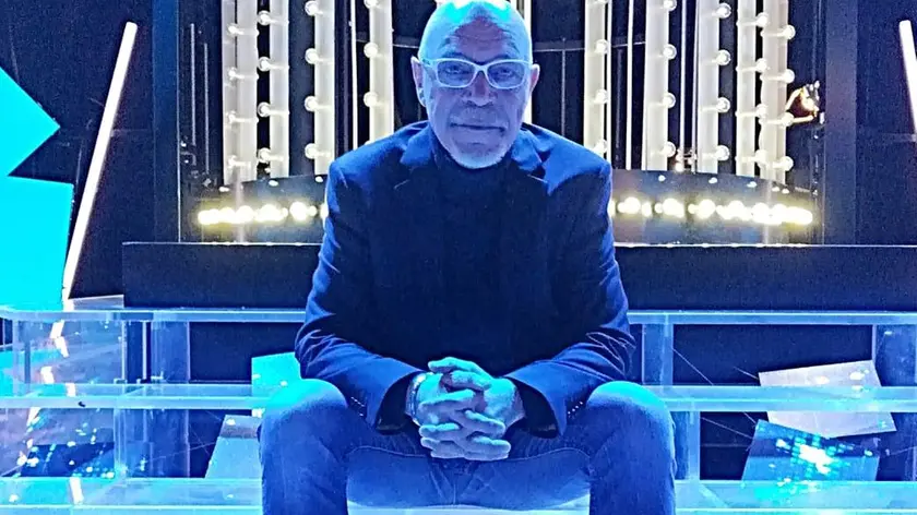Michele Carovano sabato scorso negli studi di Rai 1: è ancora incredulo per la conquista della finale