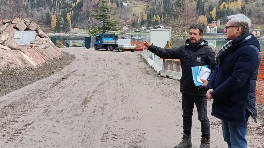 L’assessore regionale Gianpaolo Bottacin in sopralluogo a un cantiere del Genio Civile