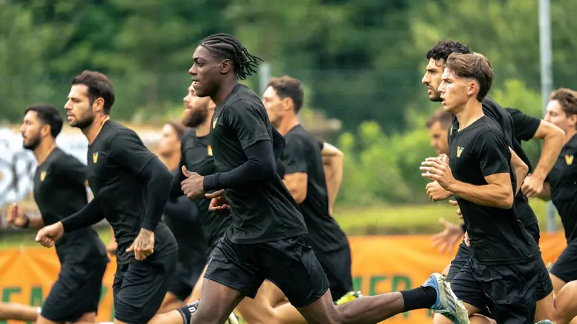 Il Venezia in allenamento a Falcade