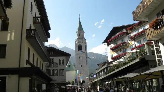 Cortina