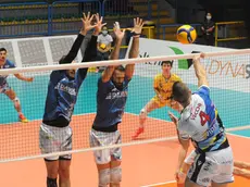 Un muro di Filippo Maccabruni e Matteo Piazzetta