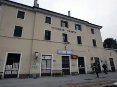 DEMARCHI VITTORIO VENETO STAZIONE FS castelfranco arresto albanese per droga..vittorio veneto stazione fs