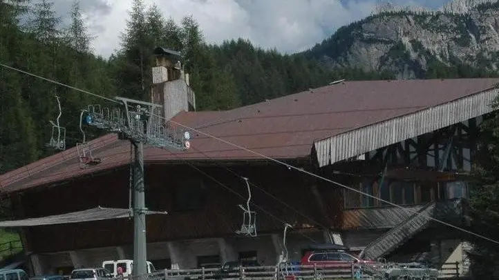 Cortina piscina mietres