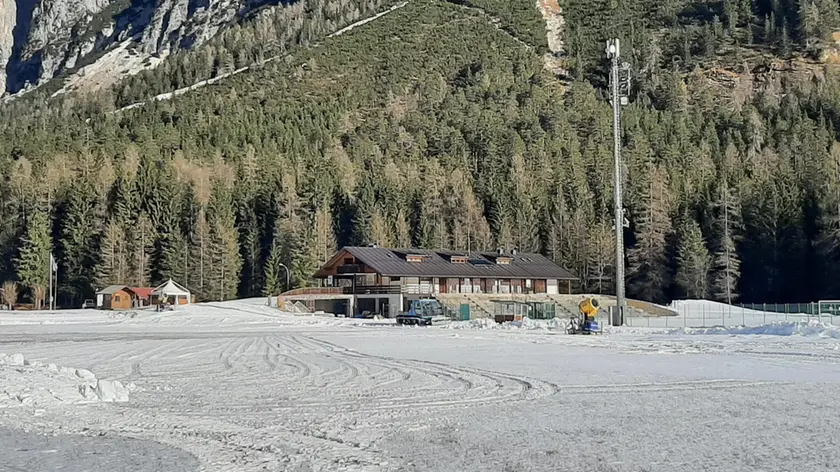 Uno scorcio del Centro fondo di Fiames alcuni giorni fa