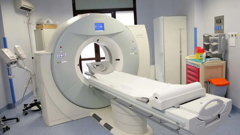 CARRAI - NUOVA RADIOLOGIA ALLO IOV CARRAI - NUOVA RADIOLOGIA ALLO IOV