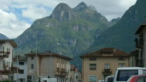 Uno scorcio della frazione pontalpina di Polpet dove e' in corso l'iniziativa Polpet