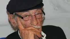 L’architetto Luigi Snozzi della scuola ticinese durante il convegno a Belluno