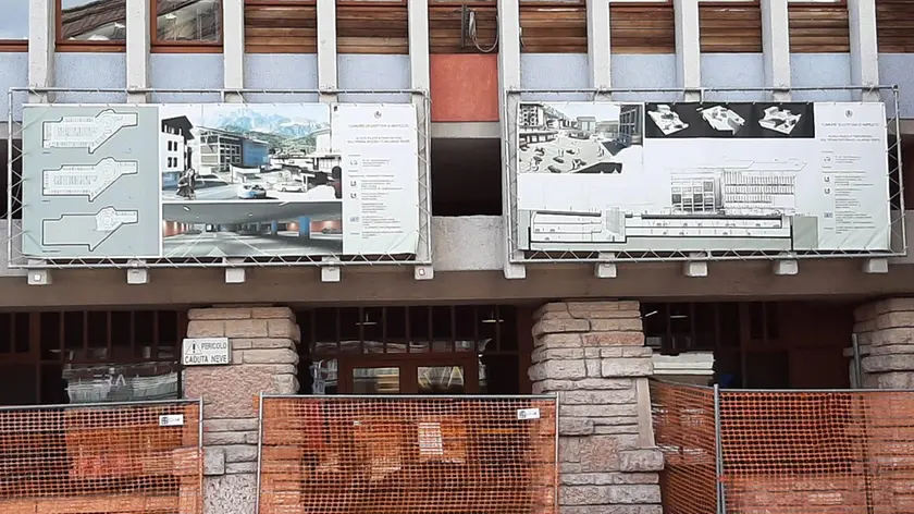 Il cantiere per il parcheggio interrato