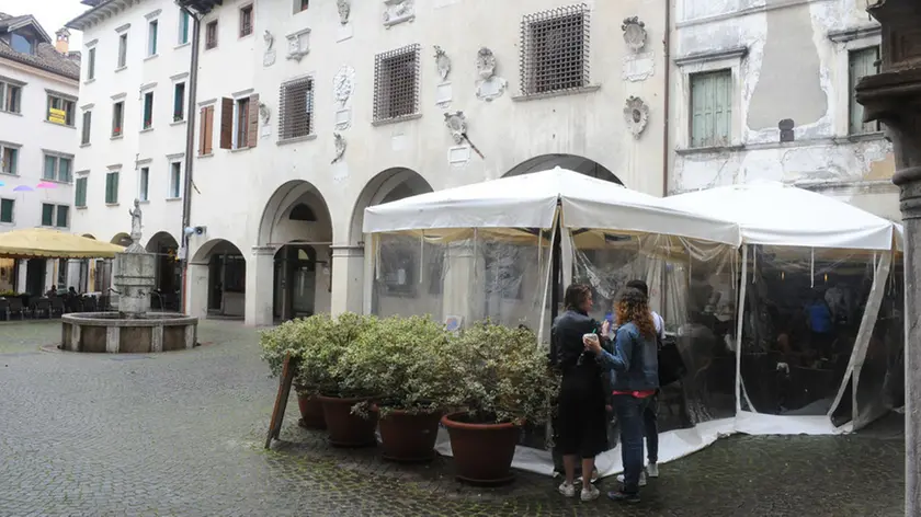 gian paoloperona- perona- belluno- piazza delleerbe bar sirena