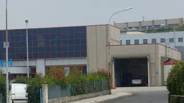 Lo stabilimento dell’Ideal a Quero. La proprietà è passata in mani svizzere