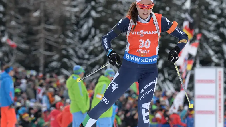 BMW IBU WORLD CUP PURSUIT 10 KM WOMEN E 12,5 KM MAN. Lisa Vitozzi (ita) Anterselva 23/01/2016