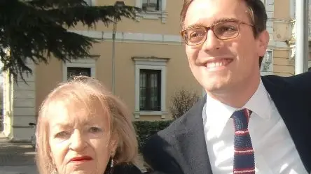 Maria Irma Mariotti con Francesco Chiamulera di Una montagna di libri