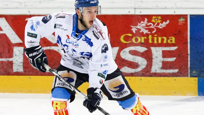 Hockey, Cortina contro Val Pusteria, seconda sfida dei quarti di finale di Coppa Italia giocata allo Stadio Olimpico di Cortina d'Ampezzo.