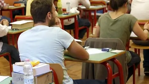 MALFITANO - PRIMO GIORNO ESAMI DI MATURITA'