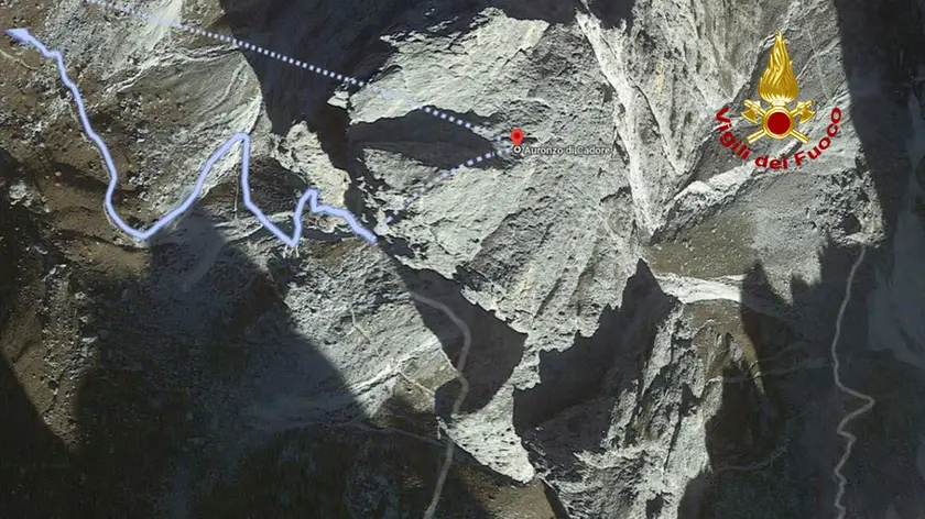 La zona dell'intervento di soccorso ai due alpinisti incrodati alla base della torre Wundt