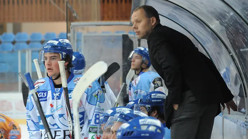 La panchina dell'Hockey Cortina