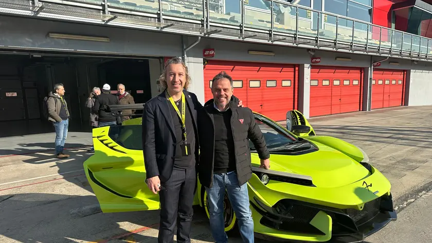 Giorgio Pirolo con Loris Capirossi e la Frangivento Gt65