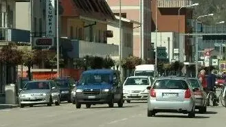 Viale Dolomiti di Ponte nelle Alpi