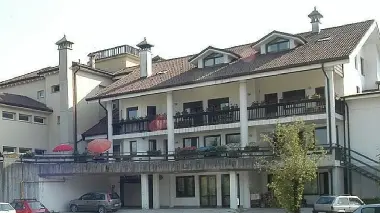 La casa di soggiorno per anziani “Rosa ed Ettore Mione”