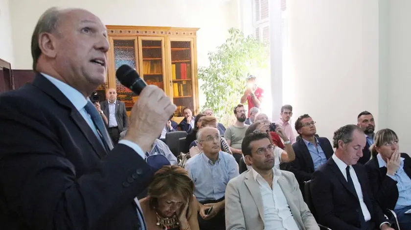 Zaia sale a Belluno a presentare i progetti relativi al treno delle Dolomiti