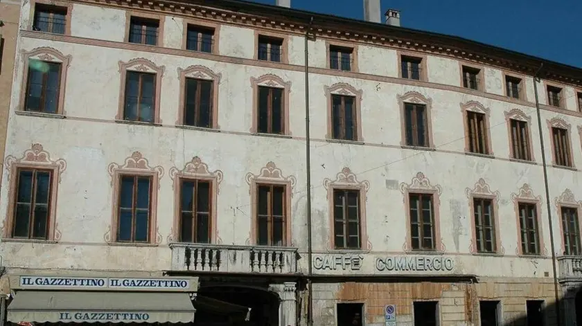 Il palazzo Fulcis in piazza Vittorio Emanuele acquistato dalla Fondazione