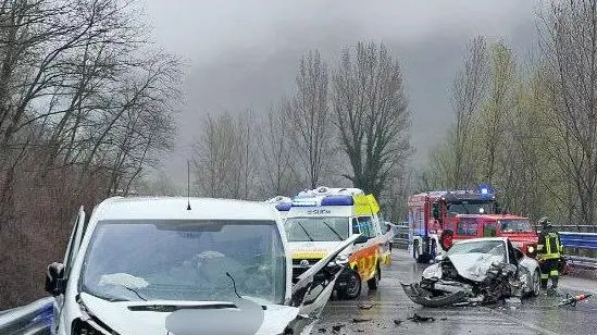 La scena dell’incidente in un’immagine scattata dai Vigili del fuoco