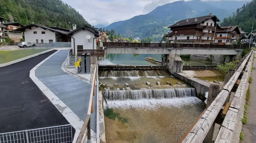 Lago di Alleghe: uno degli interventi effettuati per la messa in sicurezza contro le esondazioni