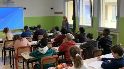 Studenti durante una lezione scolastica