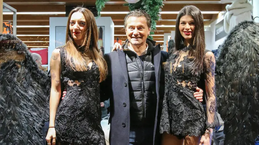 Stefano Da Rin Puppel - Perona - Cortina d'Ampezzo - Fashion Night - Il Sindaco Gianpietro Ghedina con i suoi "angeli" al Top Store