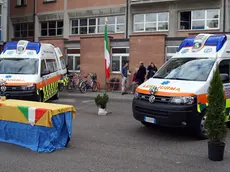 Consegna di due nuove ambulanze all'Ulss 1