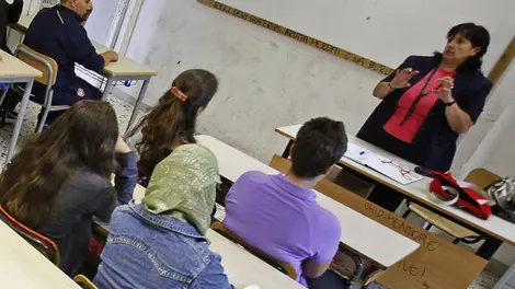 Studenti in una classe dell'Istituto di Stato della Cinematografia e Televisione, Roberto Rossellini, Roma, in una foto d'archivio. ANSA/ ALESSANDRO DI MEO