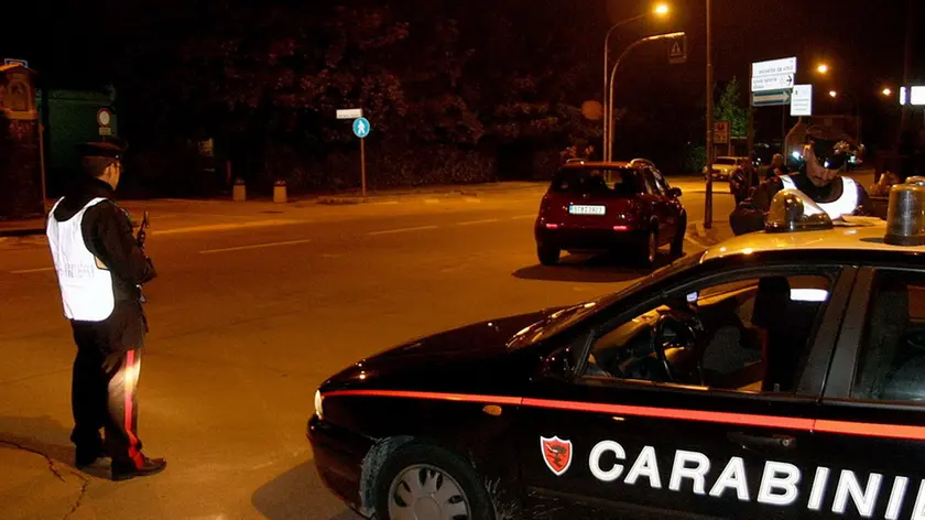 BELLUCO - CONTROLLI CARABINIERI A NOVENTA. BELLUCO - CONTROLLI CARABINIERI A NOVENTA.