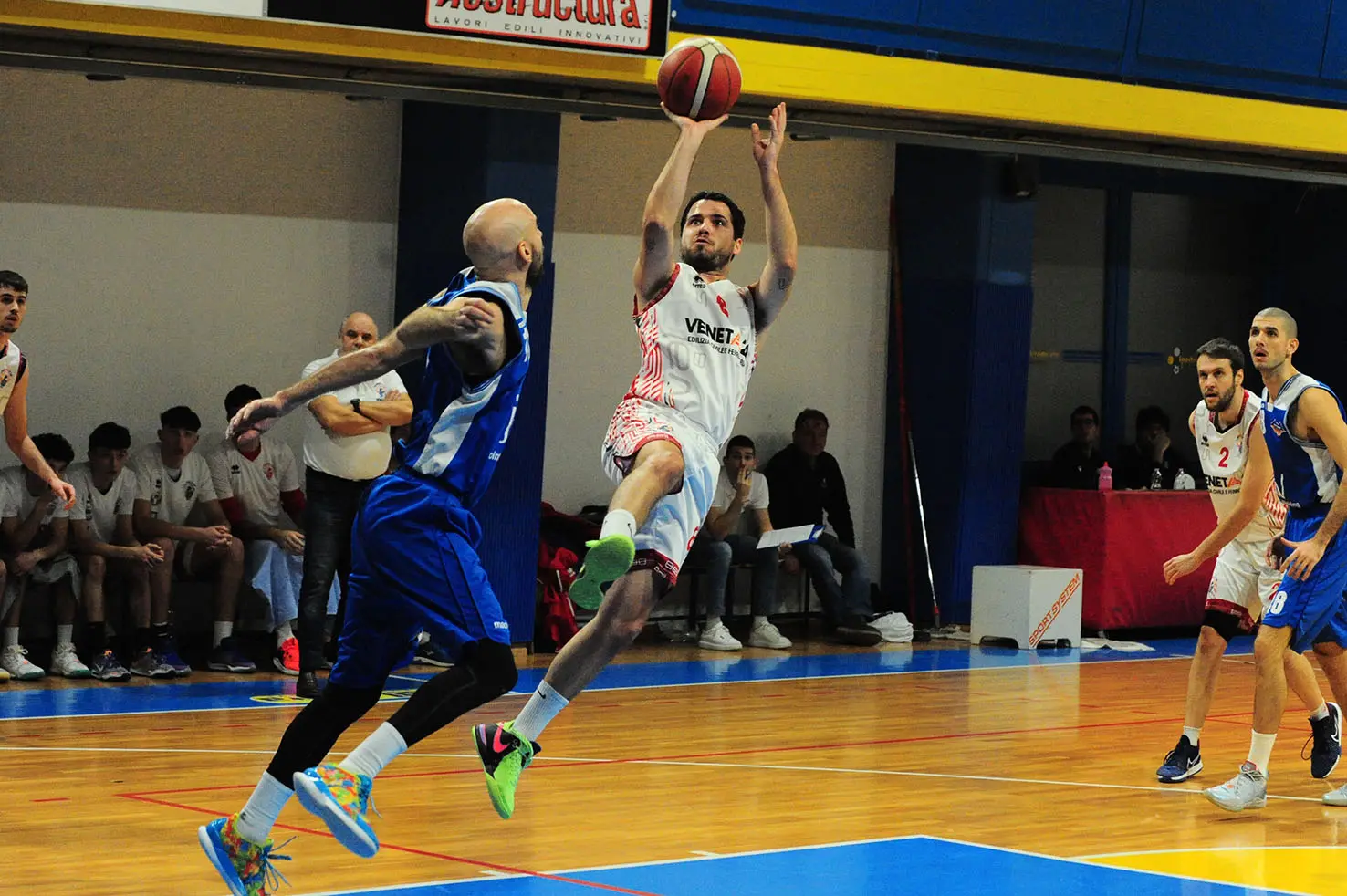 Rivincita dopo la gara di andata. Il Feltre Joint and Welding ha vinto il derby in casa del Valbelluna Veneta 21.