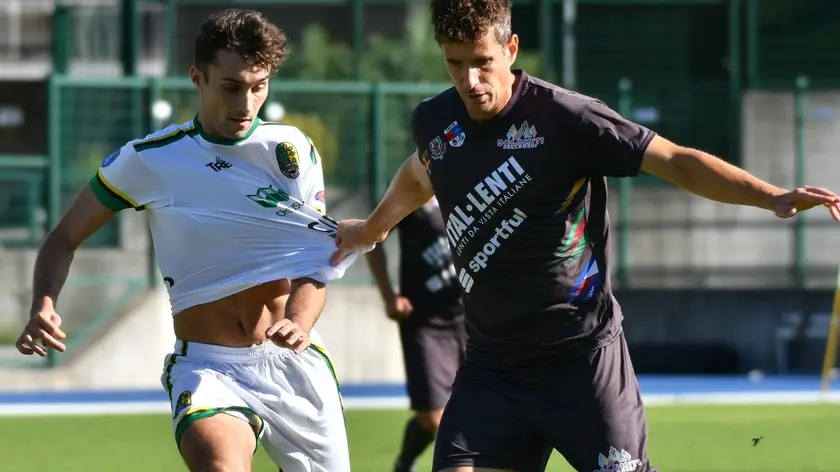 L’attaccante bellunese Lorenzo Caprioni, uno dei protagonisti annunciati della sfida di oggi