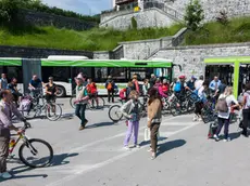 stefano da rin puppel - perona - calalzo di cadore - arrivo del primo treno abilitato al trasporto biciclette