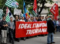 Belluno, 26 Settembre 2009. Manifestazione dei lavoratori delle aziende della pÃ¨rovincia di Belluno.La protesta a Belluno dei lavoratori Ideal Standard