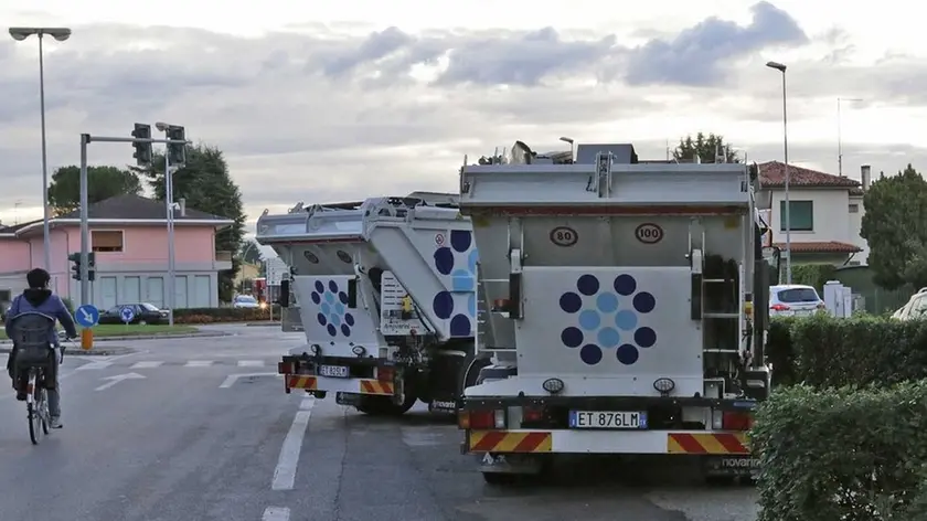 Filippi agenzia foto film Paese incidente mortale castallena incrocio via battisti