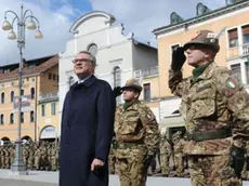 Il riotorno del settimo alpini. Il sottosegretario alla difesa Giuseppe Cossiga