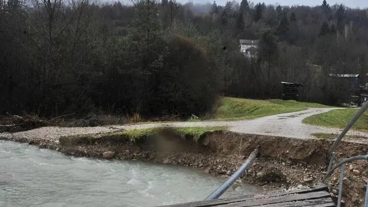 cROLLA IL PONTE SUL CICOGNA