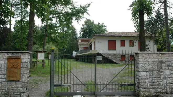 Feltre, villa binotto, sede dell'ente Parco nazionale delle Dolomiti bellunesi in piazzale ZancanaroLa sede del Parco nazionale delle Dolomiti