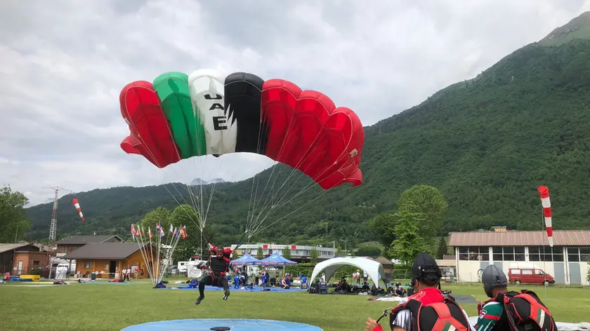 Uno dei lanci di allenamento di ieri alla Dolomiti Cup